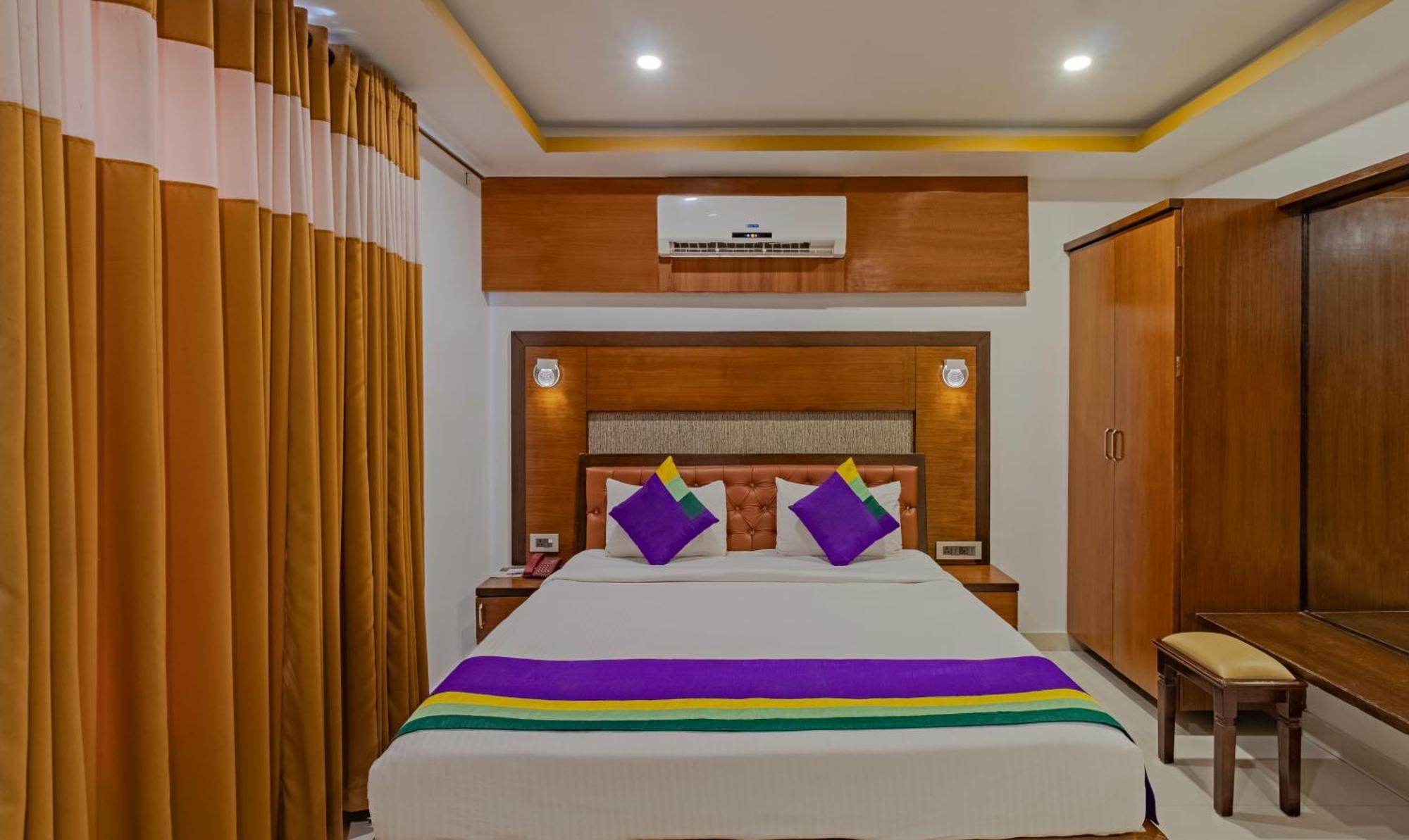 Treebo Premium Palmyra Milford, 2 Km From Alleppey Beach アーラップーザ県 エクステリア 写真
